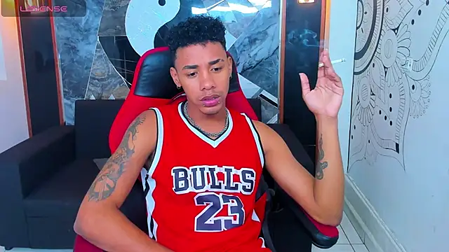 Hottwinkguys online show from March 2, 9:52 pm