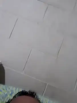 EIGUAP00 online show from January 7, 4:27 pm