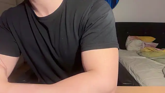 jungcock3210 online show from February 22, 4:08 pm