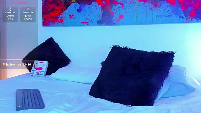 arminjones1 online show from January 5, 1:56 am