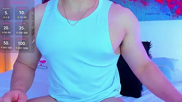 arminjones1 online show from December 25, 1:31 am