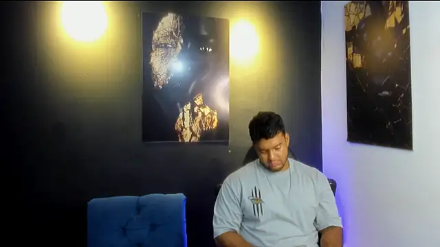 Big furry bear13 online show from December 3, 6:52 am