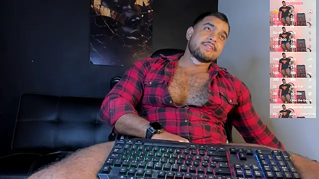 Big furry bear13 online show from June 13, 6:55 am