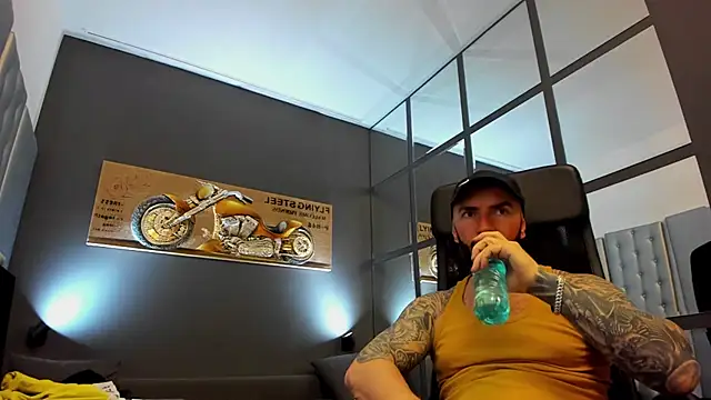 AronGrant online show from January 26, 8:57 am