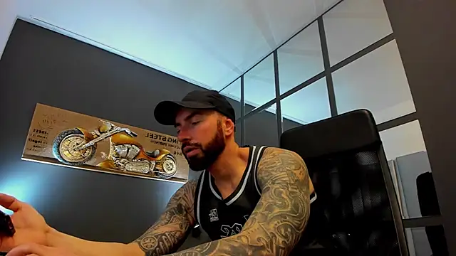 AronGrant online show from January 10, 9:02 am