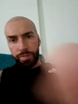 AronGrant online show from December 8, 9:02 am