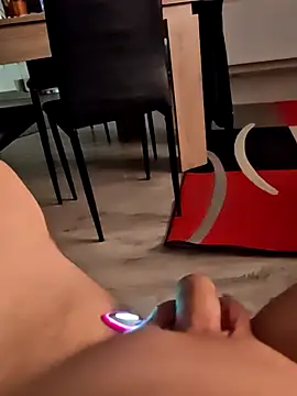 Szeltolo001 online show from February 11, 3:55 am