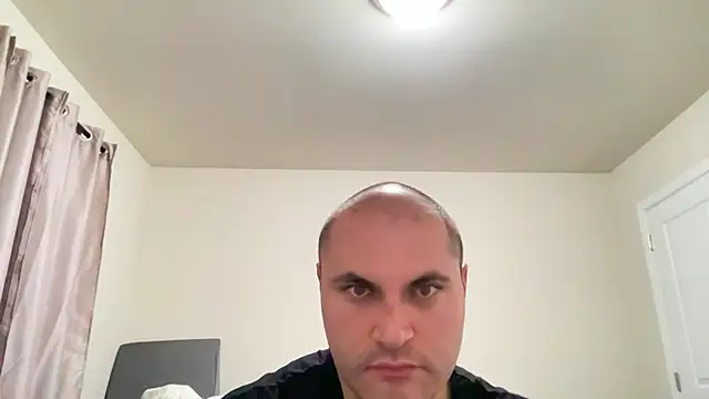 SluggishChase99 online show from June 1, 4:02 am