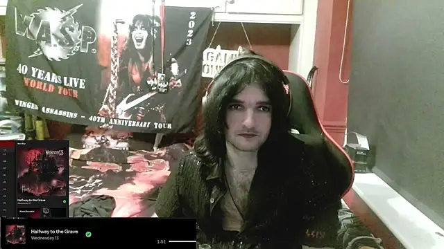 Rocker Assassin66630 online show from April 18, 9:36 pm