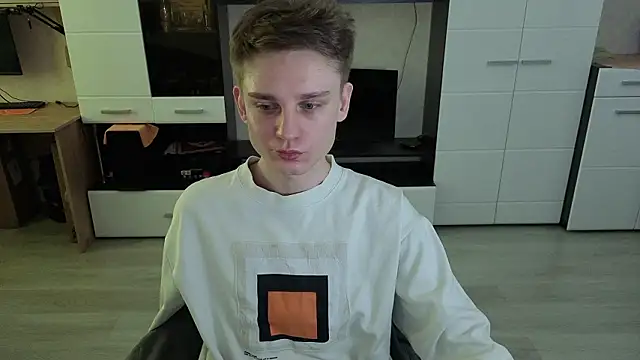 angryzan online show from March 16, 6:17 am