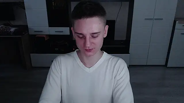 angryzan online show from October 27, 5:21 am