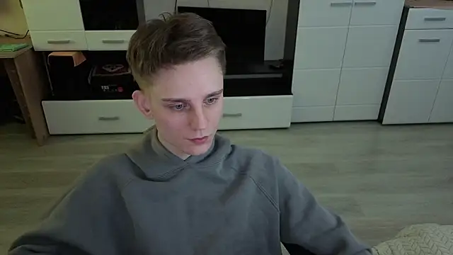 angryzan online show from February 13, 8:09 am