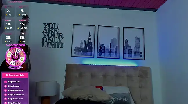 Snapshot of seancarreraa chatting on March 7, 9:27 pm seancarreraa online show from March 7, 9:27 pm