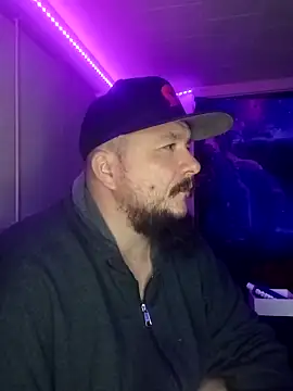 Spunonymous online show from December 25, 2:25 am