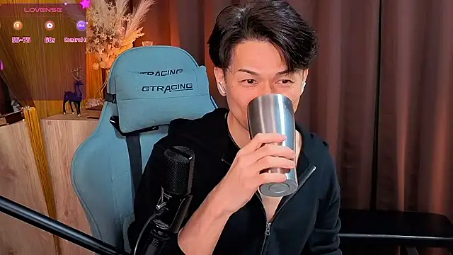 HARU-outdoor-x online show from December 2, 2:20 pm