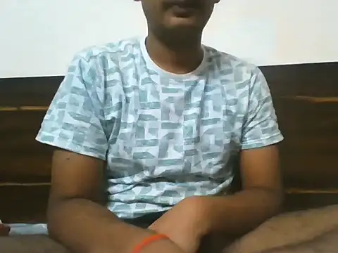 Snapshot of Dusky_Aarav chatting on October 13, 12:27 am Dusky Aarav online show from October 13, 12:27 am