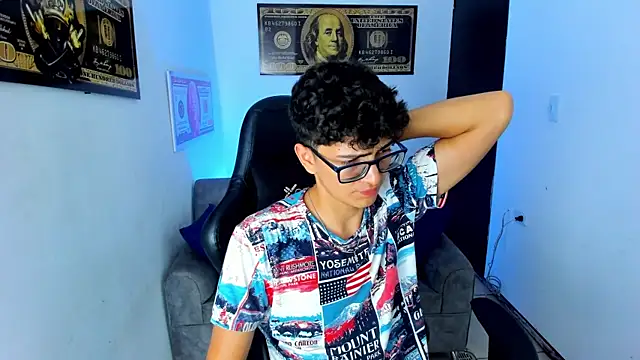 TylerWhite  online show from February 28, 3:04 am