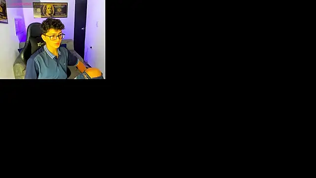 TylerWhite  online show from March 4, 2:27 am