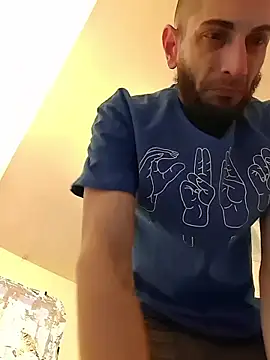 pantslesstraveler plt online show from January 7, 7:41 pm