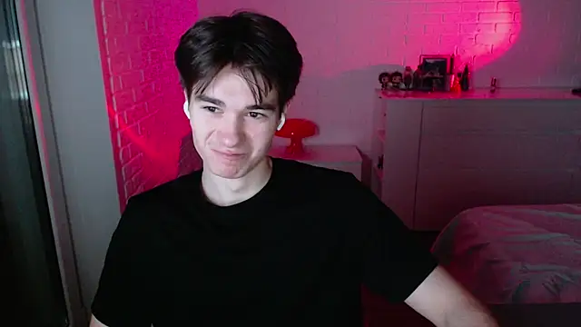 MarkusDean online show from December 3, 3:18 pm