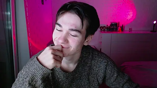 MarkusDean online show from December 4, 3:41 pm