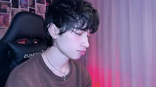 Snapshot of liamelf chatting on January 28, 9:30 am liamelf online show from January 28, 9:30 am