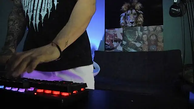 Sisoyalejo420 online show from February 15, 5:57 am