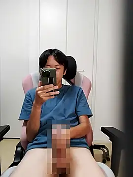 freeeeeessssss111 online show from September 14, 8:05 am