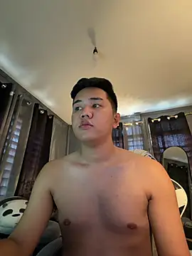 xgregor07 online show from April 28, 7:35 am