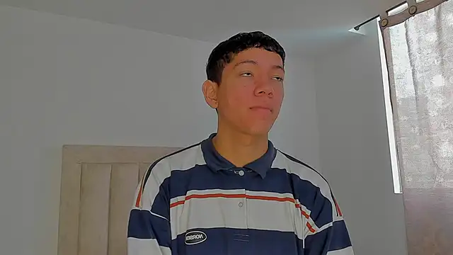 JulianRose 1 online show from March 17, 1:13 pm