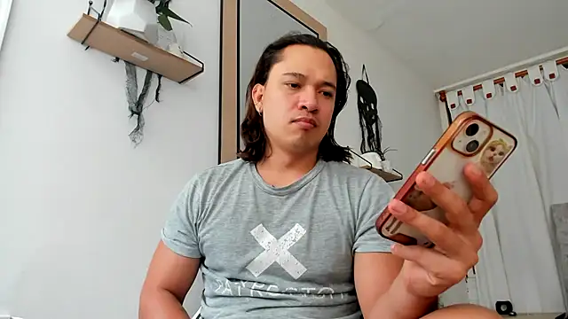 Valerioe online show from October 13, 9:10 pm