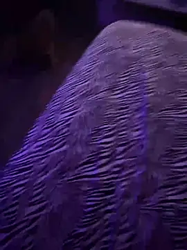 luanbig online show from December 30, 1:04 am