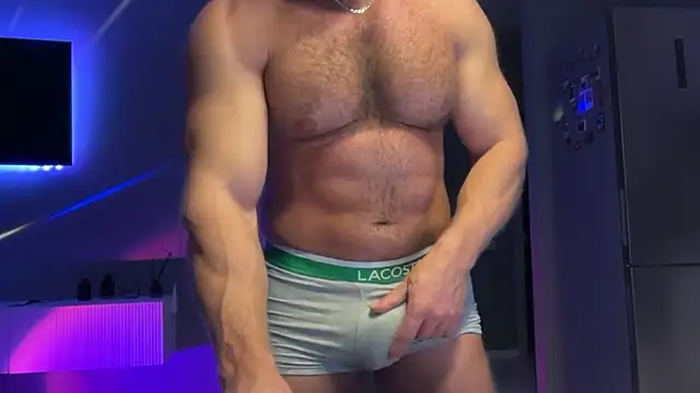 KarlosRichi online show from March 2, 3:52 pm