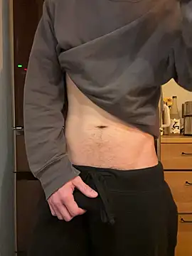 saku chan live online show from March 6, 8:39 pm