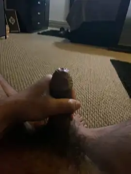 Snapshot of hulkforyou chatting on January 17, 9:32 pm hulkforyou online show from January 17, 9:32 pm