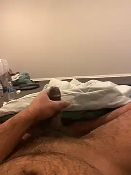 Snapshot of hulkforyou chatting on March 16, 4:20 am hulkforyou online show from March 16, 4:20 am