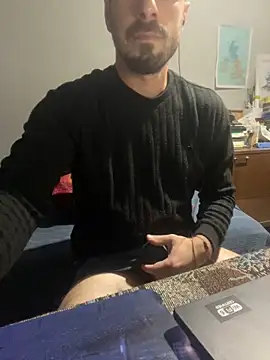 giorgakaci69 online show from December 4, 8:16 pm