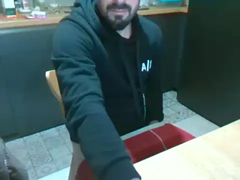 Snapshot of giorgakaci69 chatting on December 9, 7:57 pm giorgakaci69 online show from December 9, 7:57 pm