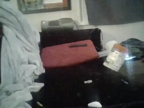 Snapshot of den-rock4u chatting on December 29, 2:42 pm den-rock4u online show from December 29, 2:42 pm