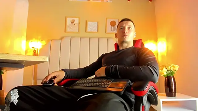 juan prior online show from December 5, 1:40 pm