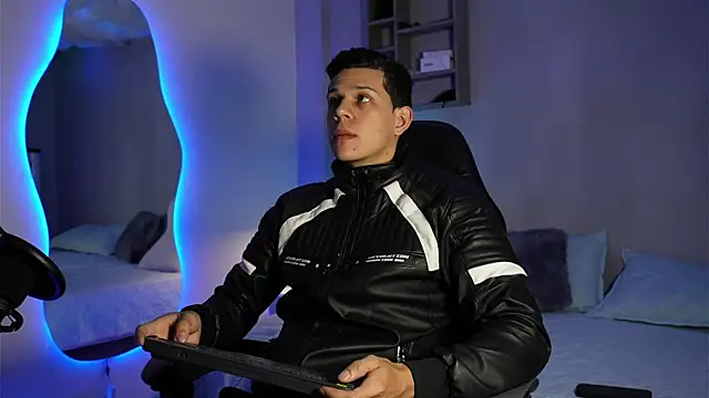 MarcoSullivan online show from March 27, 9:05 pm