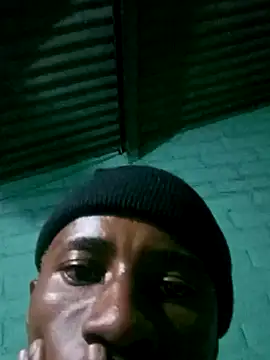 HandsomeBuoyy21 online show from January 10, 11:31 pm