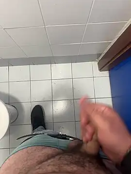 Snapshot of _themask_ chatting on October 14, 2:46 pm  themask  online show from October 14, 2:46 pm