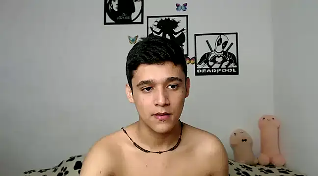 kaiine190 online show from February 22, 8:40 am