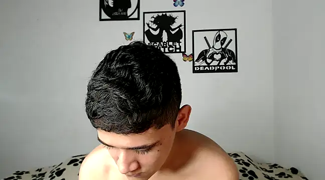 kaiine190 online show from March 13, 8:00 pm