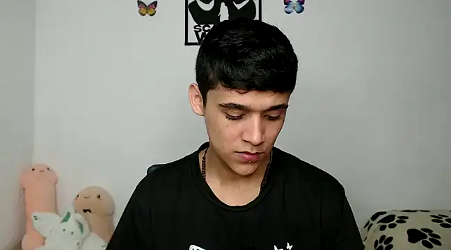 kaiine190 online show from February 19, 6:33 am