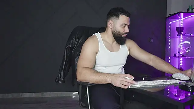 mattmasterss online show from February 23, 9:38 pm