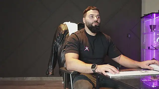 mattmasterss online show from February 28, 8:30 pm