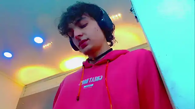 Sr BonnyEthan online show from January 6, 1:37 pm