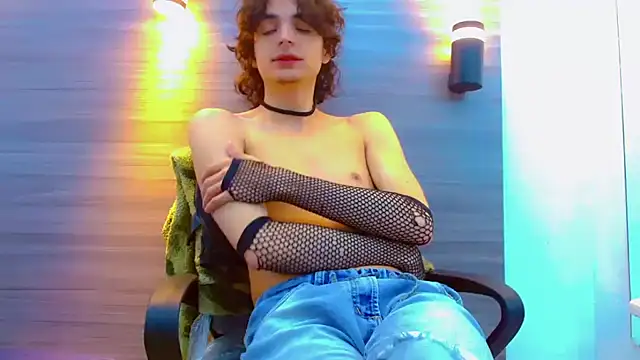 Sr BonnyEthan online show from April 14, 1:11 pm